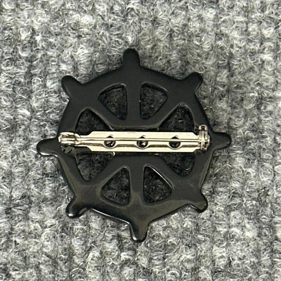 Classic Hardware Ship Wheel Sweater Pin Black Nautical Retro Pinup Rockabilly - Picture 2 of 4